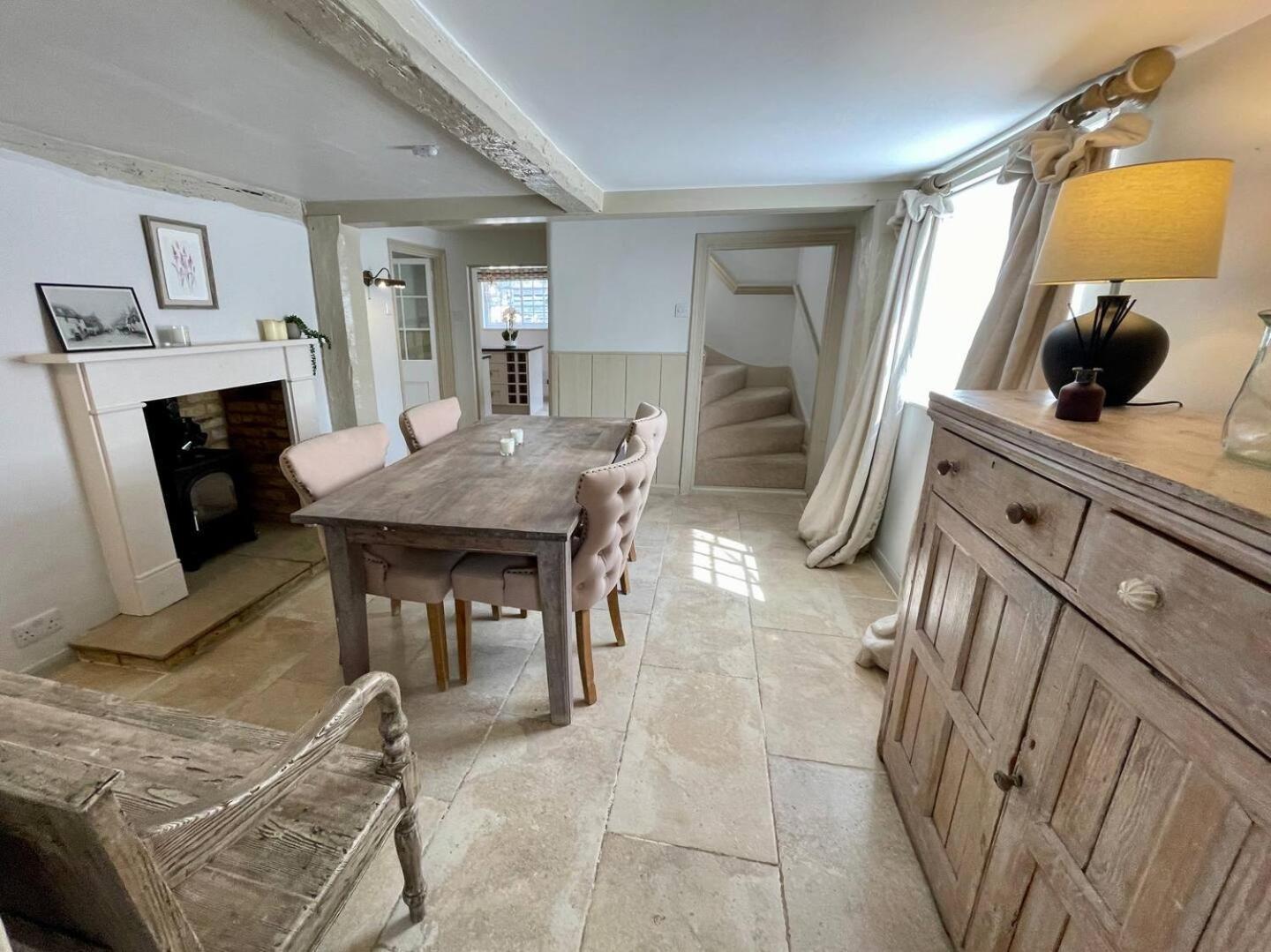 Elegant Oak Beamed House In Pretty Village Buckden  Luaran gambar