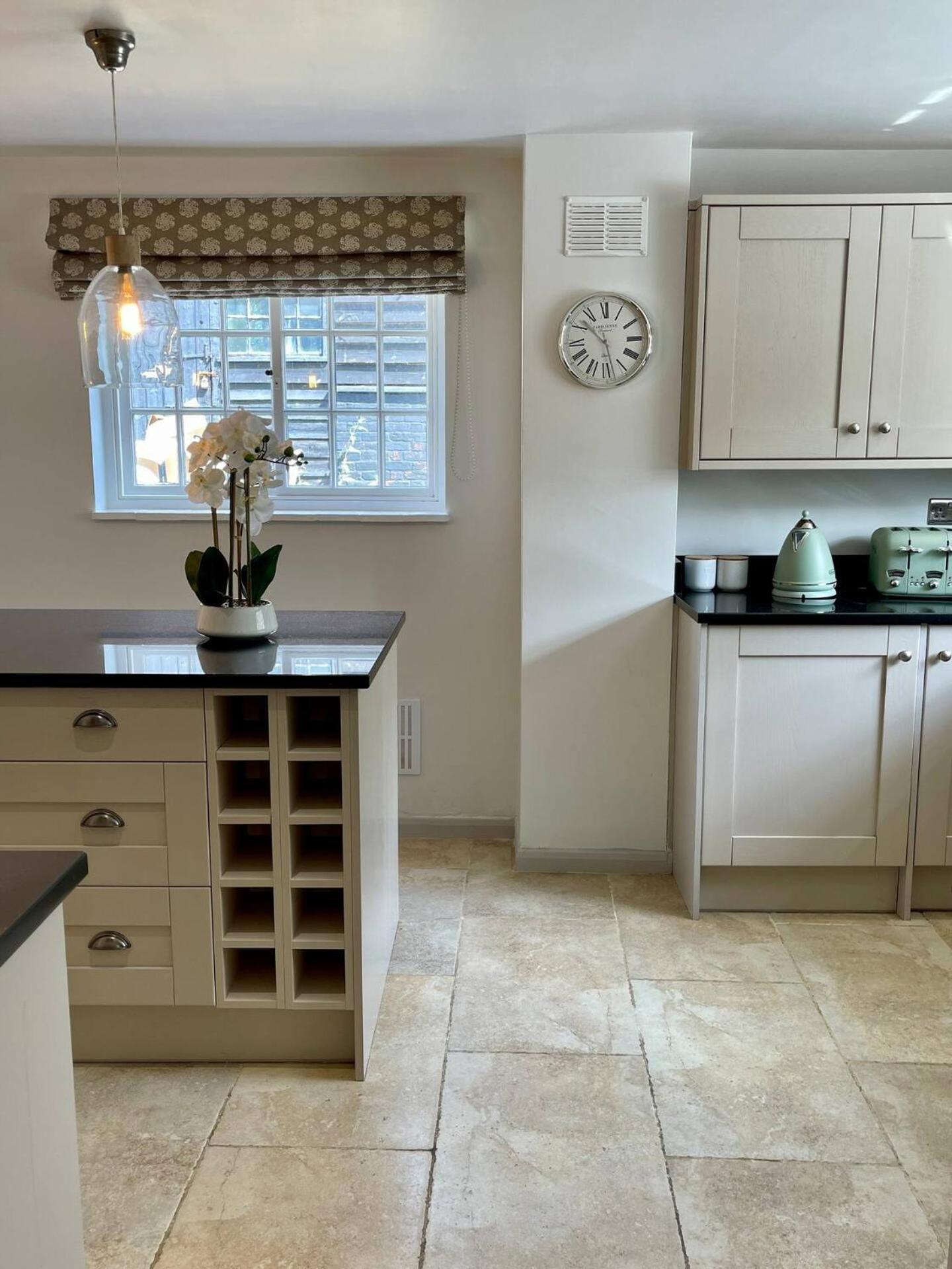 Elegant Oak Beamed House In Pretty Village - Cambridge Homehost Buckden  Luaran gambar