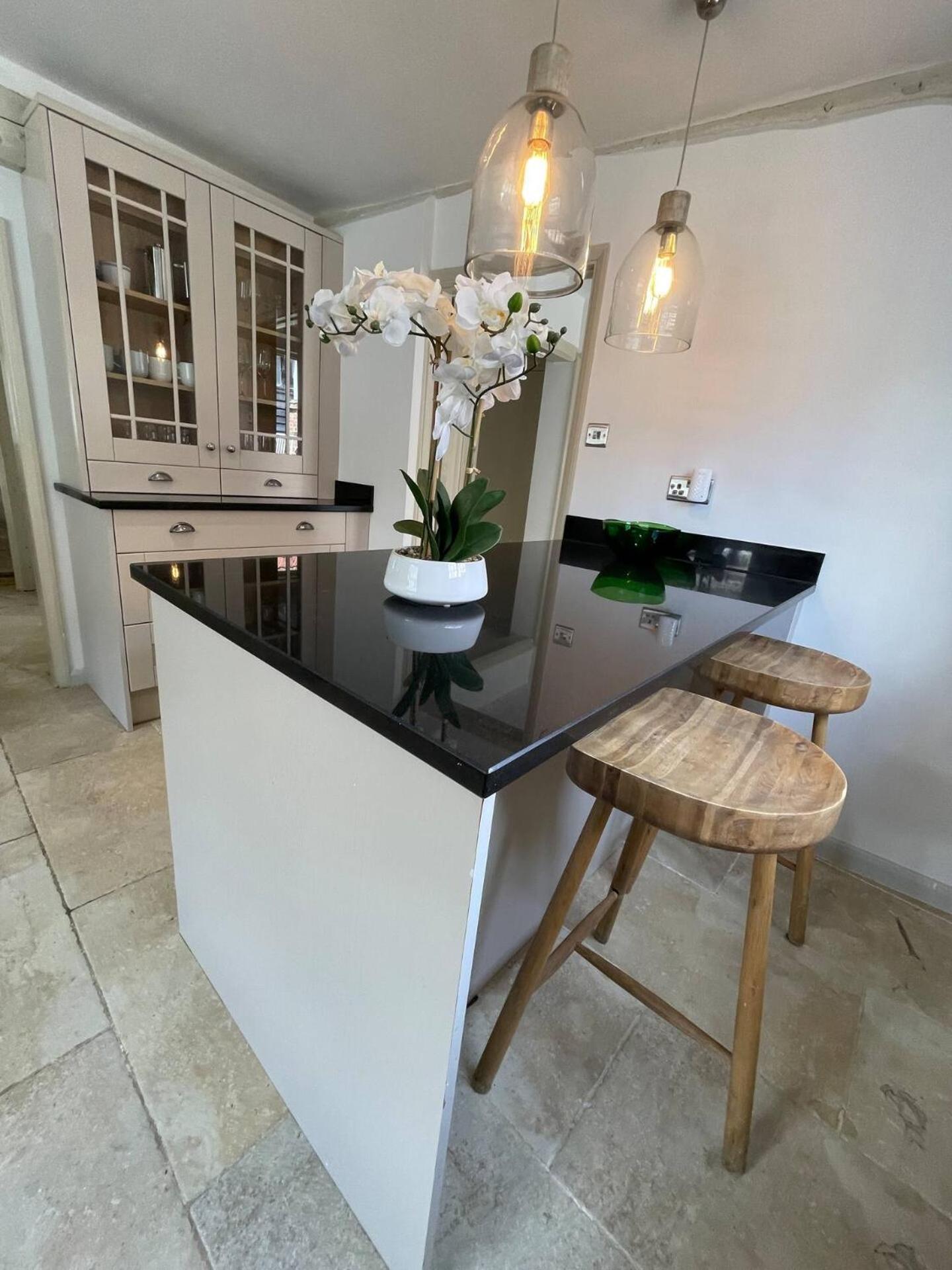 Elegant Oak Beamed House In Pretty Village - Cambridge Homehost Buckden  Luaran gambar